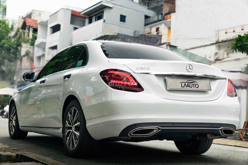Mercedes C200 Faclift đklđ 2020- Trả trước 250Tr. Mua bán Ô tô tại Quận 7 Tp Hồ Chí Minh được đăng bởi Thanh Cường Long Anh hình 5