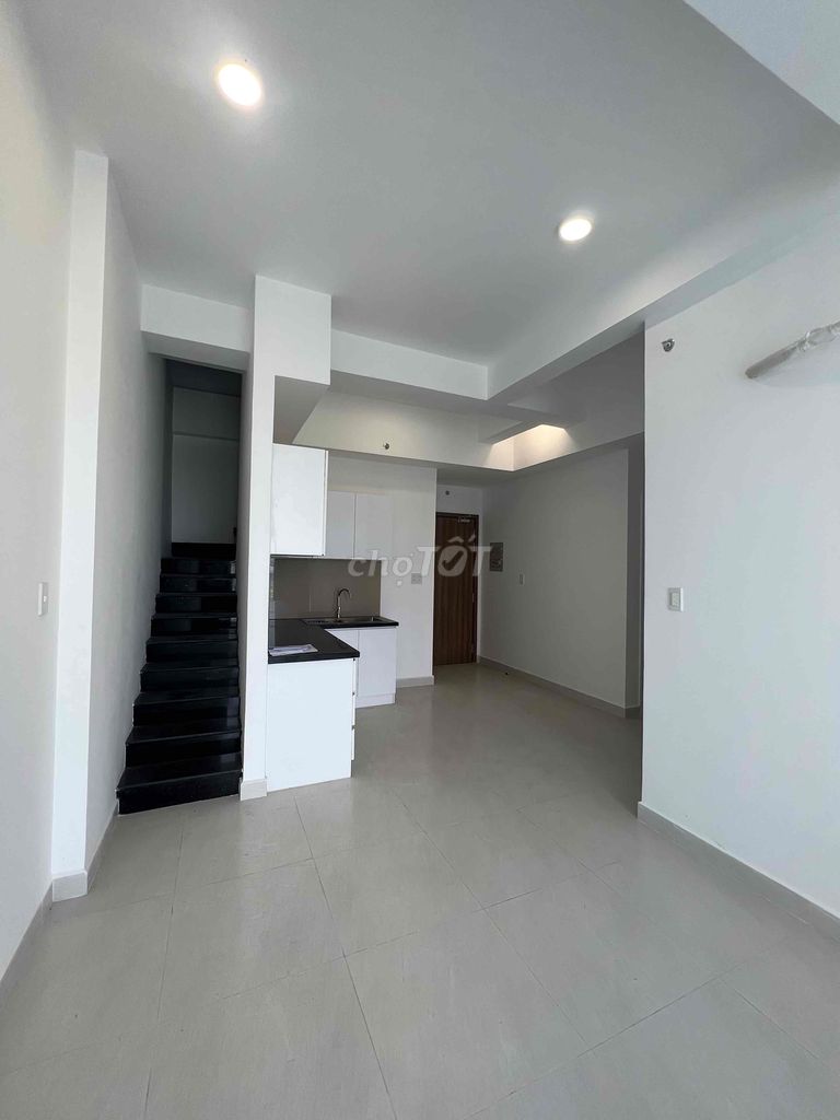 Bán căn hộ Penthouse mới 100% dt 130m2 dự án Ricca Quận 9