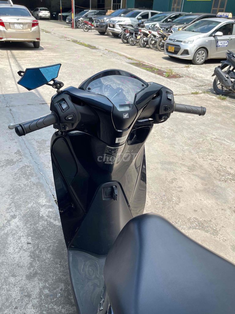 [Hà Nội] SH 2019 150i CBS odo 2xxx Km‼️Chính Chủ. Mua bán Xe máy tại Quận Tây Hồ Hà Nội được đăng bởi Chill Music hình 11