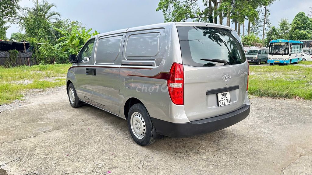 Hyundai Starex 2016 photo 5