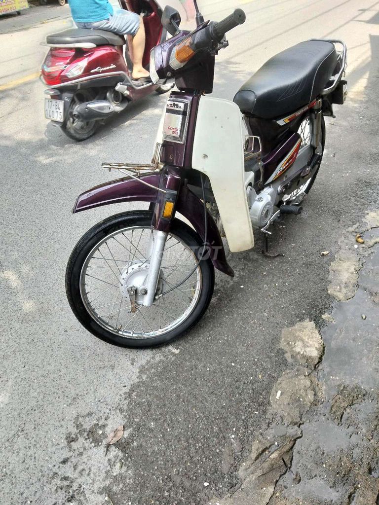 Dream liên doanh biến số thành phố xe đẹp máy êm. Mua bán Xe máy tại Quận 12 Tp Hồ Chí Minh được đăng bởi Tien Dinh hình 4