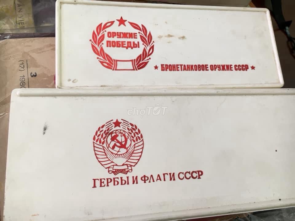 0936316876 - Lô huy hiệu Liên Xô nguyên hộp