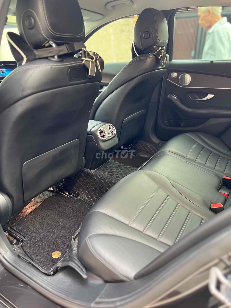 Mercedes C200 Exclusive sx 2020 43k km cực đẹp. Mua bán Ô tô tại Quận Bình Thạnh Tp Hồ Chí Minh được đăng bởi Nguyễn Thanh Tân hình 13