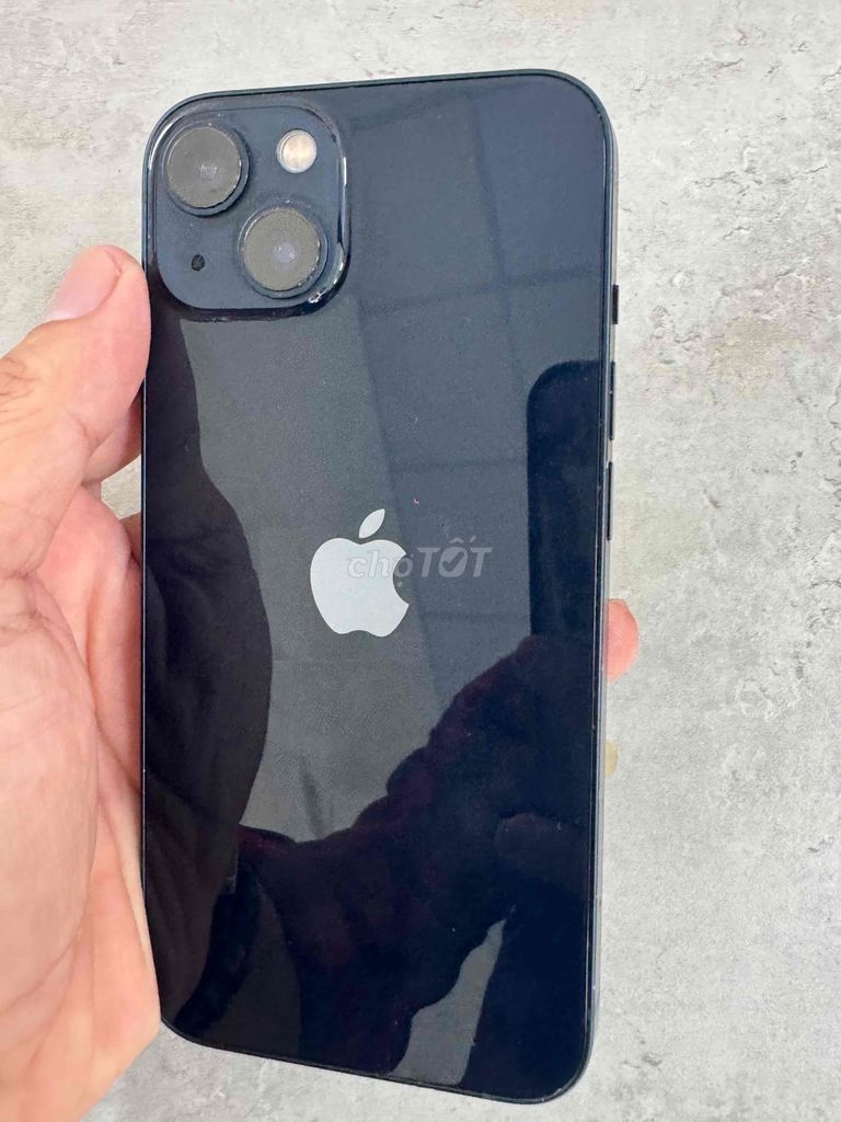 Apple iPhone 13 128GB Đen. Mua bán Điện thoại tại Thành phố Thủ Dầu Một Bình Dương được đăng bởi Black hình 1