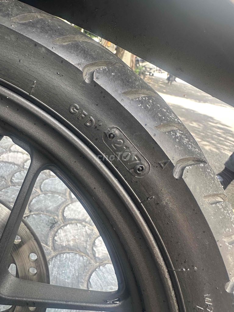 Bán Vario 125 mẫu cũ cực đẹp ( Xe Dựng không đi ). Mua bán Xe máy tại Quận 10 Tp Hồ Chí Minh được đăng bởi Phong Hoàng hình 13