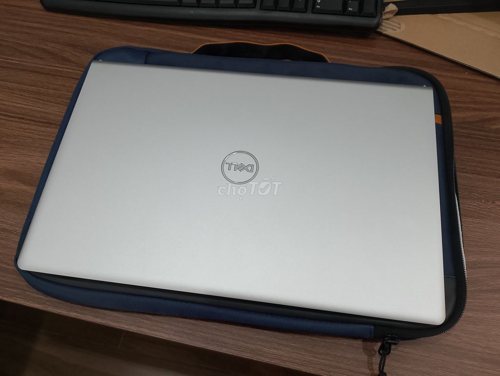 Dell 15-15250 i7 15.6 inch 16GB/512GB. Mua bán Laptop tại Thành phố Hội An Quảng Nam được đăng bởi A Bing hình 1