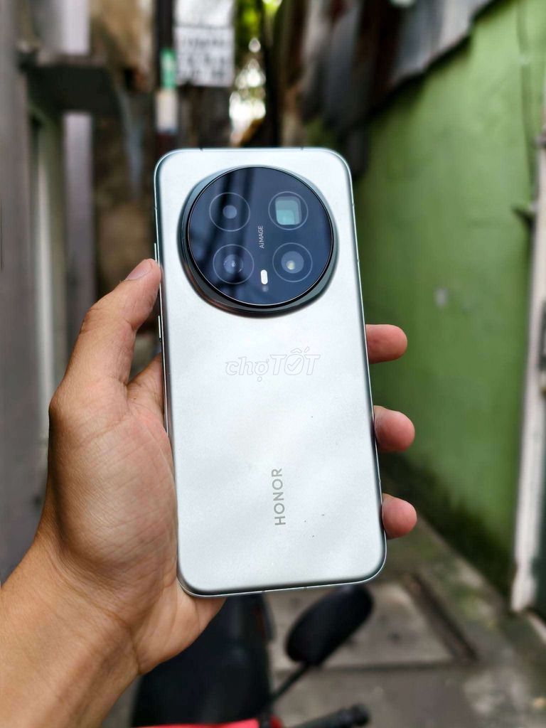 Honor Magic 8 Pro 16GB/512GB Xanh dương. Mua bán Điện thoại tại Quận 6 Tp Hồ Chí Minh được đăng bởi Vĩnh hình 1