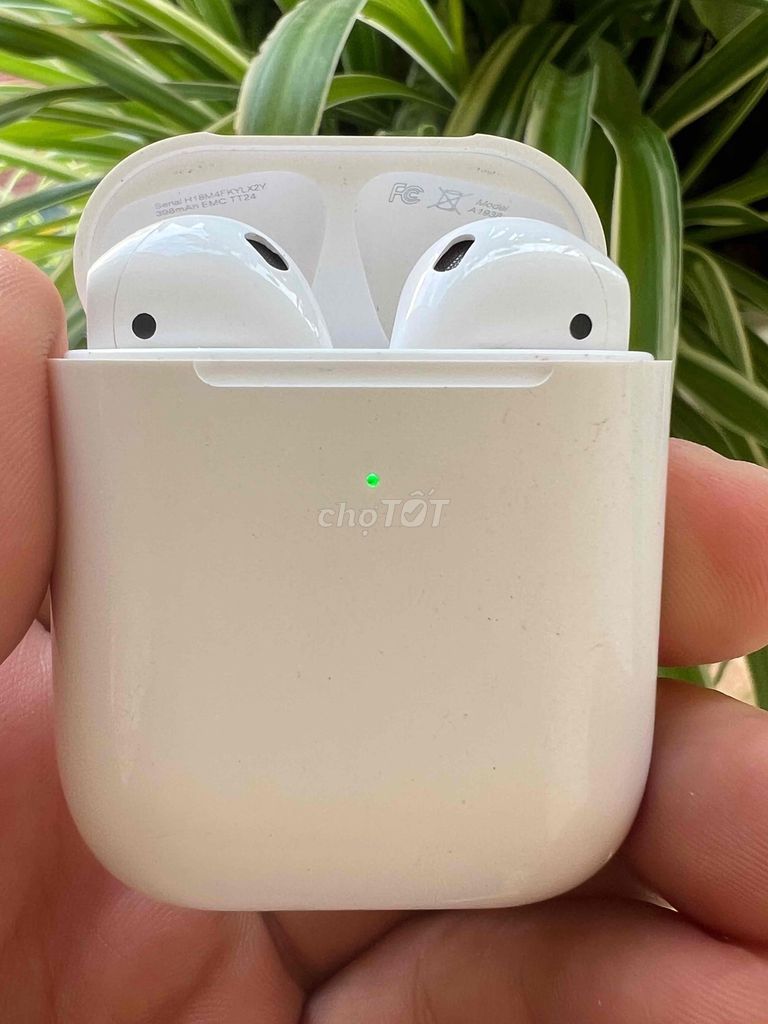 Tai nghe Apple AirPods 2 Trắng. Mua bán Tivi, Âm thanh tại Quận Ba Đình Hà Nội được đăng bởi Đoàn Lương hình 1
