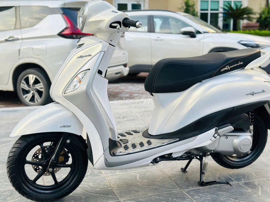 Yamaha Grande125 ABS trắng Mới ĐK 2023Xe Siêu Lướt. Mua bán Xe máy tại Quận Nam Từ Liêm Hà Nội được đăng bởi HẢI ĐĂNG hình 6
