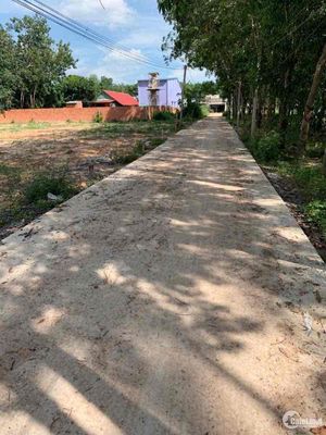 Đất đô thị 400m2 lộ bê tông Thị Trấn Óc Eo. Mua bán đất tại Huyện Thoại Sơn An Giang được đăng bởi Văn Nghị.Bđs