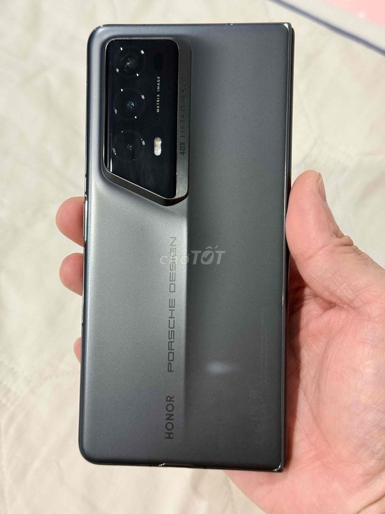 Honor Magic V2 RSR 1TB Đen Đã sử dụng. Mua bán Điện thoại tại Quận Ba Đình Hà Nội được đăng bởi Góc đồ cũ tìm chủ mới hình 1