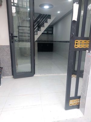 Nhà mới đẹp,số nhà quận. Mua bán nhà ở tại Thành phố Thủ Đức Tp Hồ Chí Minh được đăng bởi huong