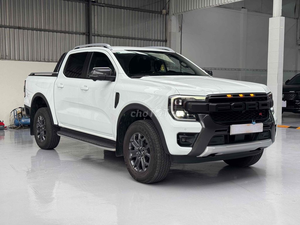 Ford Ranger 2024 Wildtrak 2.0L 4x4 AT - 9000 km. Mua bán Ô tô tại Thành phố Thủ Đức Tp Hồ Chí Minh được đăng bởi Long Auto Vạn Phúc hình 1