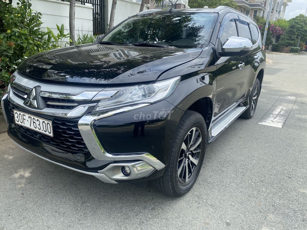 Mitsubishi Pajero Sport 2018 3.0G 4x2 AT Premium. Mua bán Ô tô tại Quận 7 Tp Hồ Chí Minh được đăng bởi quốc phương hình 8