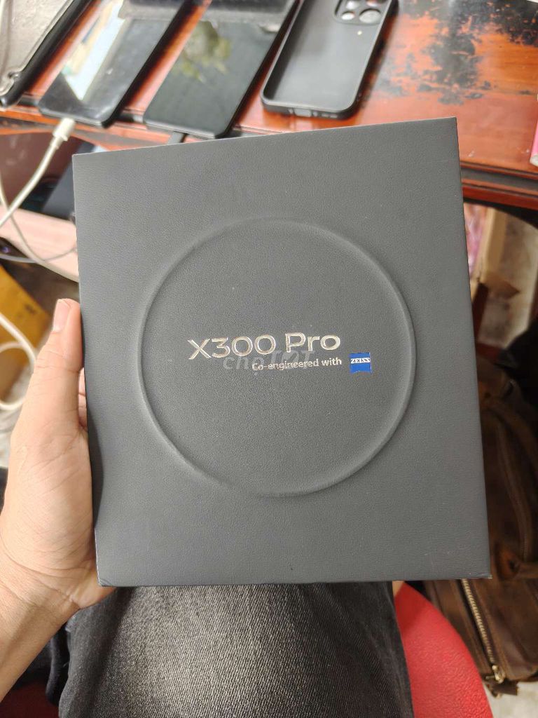 Vivo X300 Pro 16GB/512GB. quốc tế. gl.. Mua bán Điện thoại tại Quận 10 Tp Hồ Chí Minh được đăng bởi mua bán điện thoại  hình 1