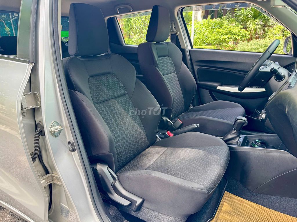 Suzuki Swift 2019 GLX 1.2 AT - 50000 km. Mua bán Ô tô tại Quận Cầu Giấy Hà Nội được đăng bởi Hùng Eco Auto hình 9