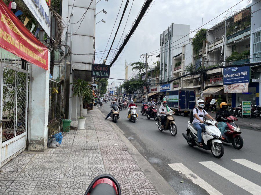 Mặt bằng Phan Văn Trị, 3.3x10m, phường Hạnh Thông 