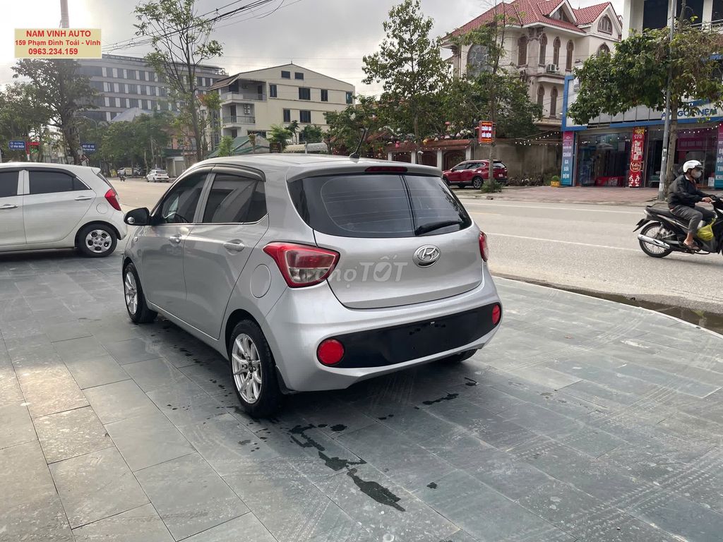 Hyundai i10 2017 - bác nào cần xe đẹp l.hệ ngay. Mua bán Ô tô tại Thành phố Hà Tĩnh Hà Tĩnh được đăng bởi Chuyen xe dep hình 12