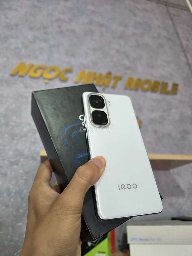 IQOO NEO 10 (12/256) FullBox 8Gen3. Mua bán Điện thoại tại Thành phố Buôn Ma Thuột Đắk Lắk được đăng bởi Nguyễn Ngọc Nhật hình 1