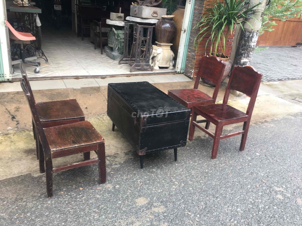 Bàn cafe custum từ vali mỹ xưa. Mua bán Bàn ghế tại Thành phố Biên Hòa Đồng Nai được đăng bởi xưa cũ biên hoà hình 1