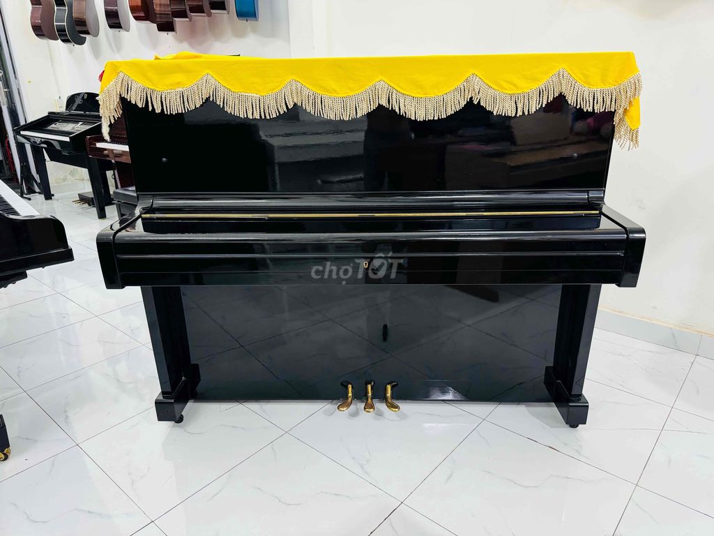 piano cơ yamaha 17tr5 kèm phụ kiện