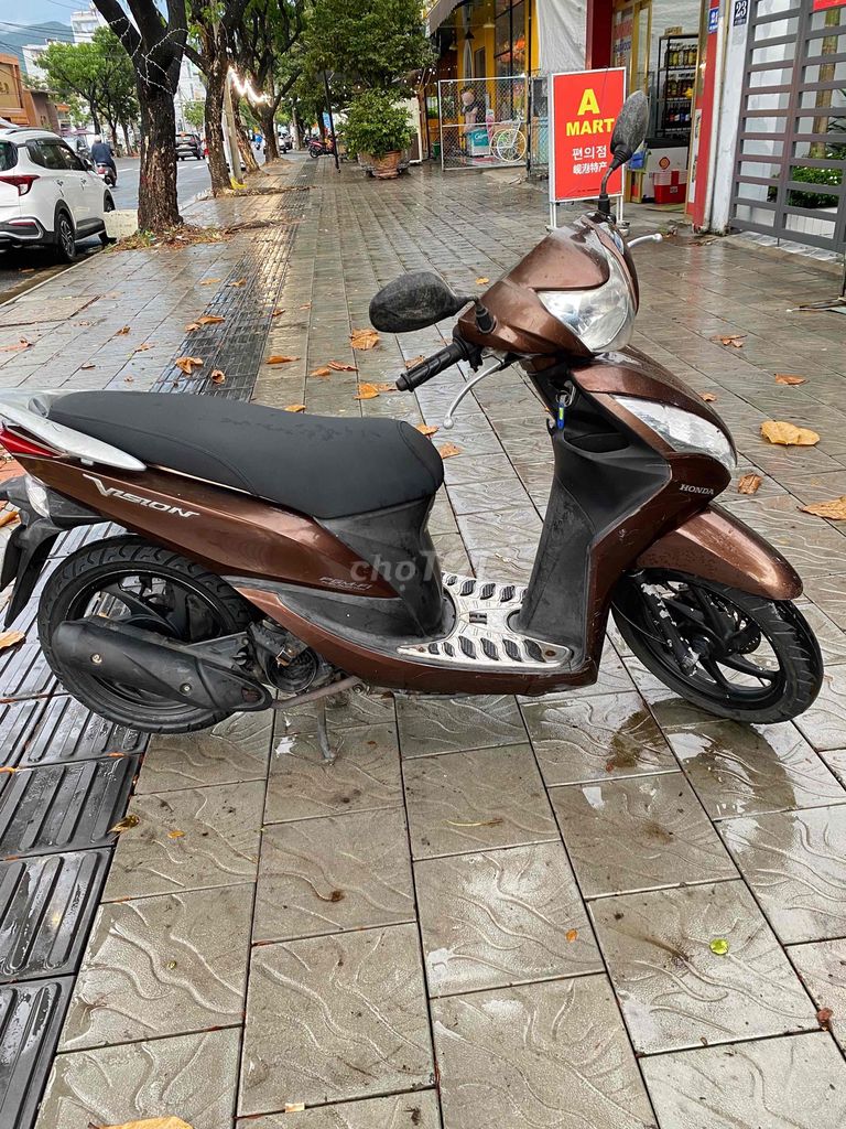 Honda Vision 2013 nguyên rin đẹp.. Mua bán Xe máy tại Quận Sơn Trà Đà Nẵng được đăng bởi A son. hình 4