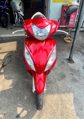 Honda Vision màu Đỏ 2012 chất xe quá đẹp !