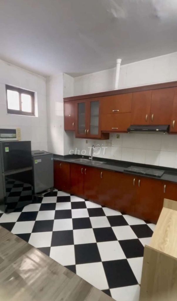 2 спальни и 1 гостиная, 80 м², на улице Нгуен Тхи Динь, 10,5 млн