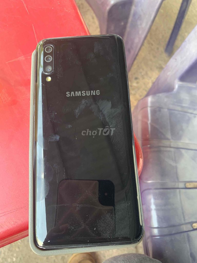 Sam Sung A70. Mua bán Điện thoại tại Thành phố Phan Thiết Bình Thuận được đăng bởi viet nam hình 1