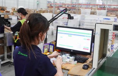 TUYỂN DỤNG NHÂN VIÊN KHO THUỐC CHÍNH THỨC LÂU DÀI