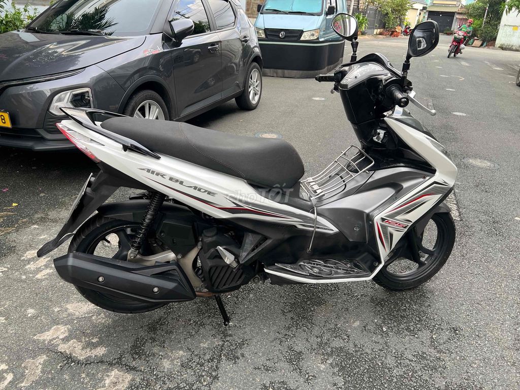💥 Honda Air Blade 125 💥CÓ BẢO HÀNH💥💥. Mua bán Xe máy tại Quận Tân Phú Tp Hồ Chí Minh được đăng bởi XE MÁY QUANG LẬP hình 3