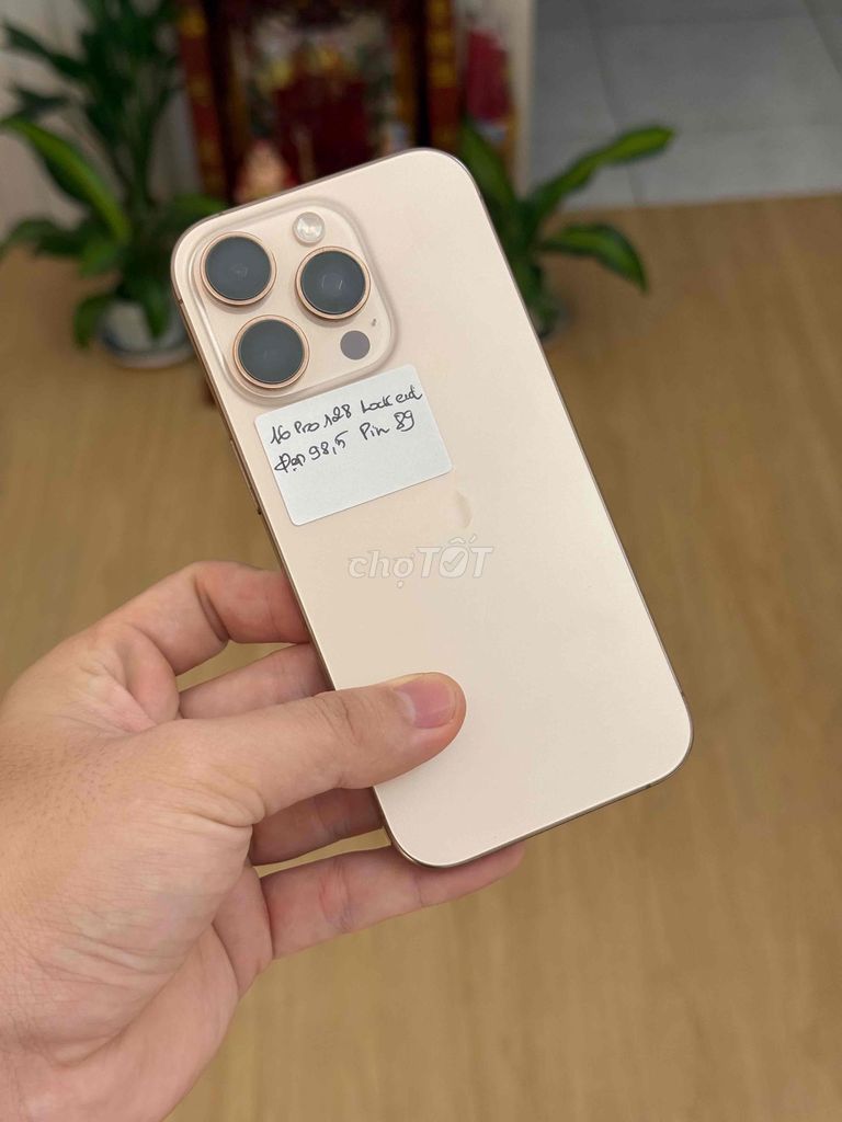 16 Pro Lock 128G 💵 98.5% Pin 89 #eid 2 sim. Mua bán Điện thoại tại Quận Ninh Kiều Cần Thơ được đăng bởi 01 STORE Chuyên iPhone Lock Cần Thơ  hình 1