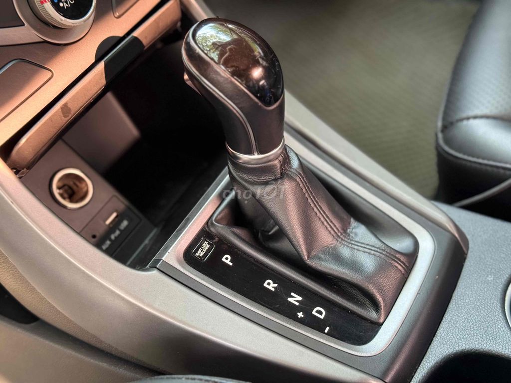 Hyundai Elantra 2014 1.6 AT Tự động Bạc