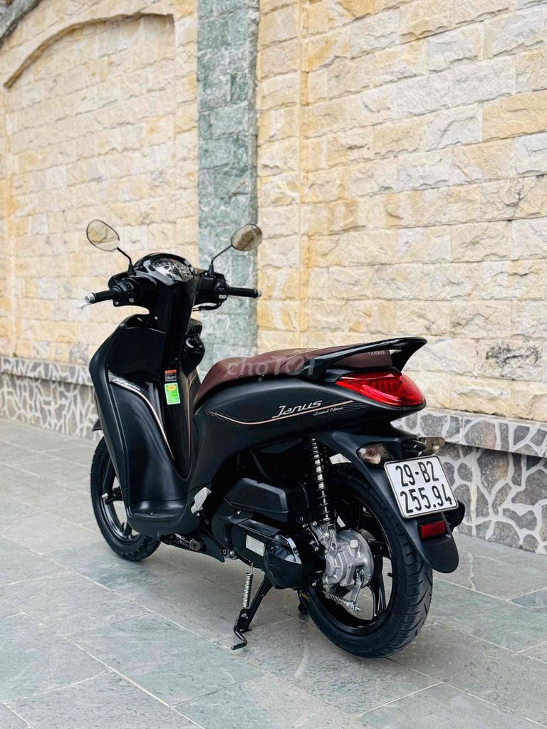 Janus 125fi bản giới hạn khoá smartkey cuối 2023. Mua bán Xe máy tại Quận Cầu Giấy Hà Nội được đăng bởi nguyễn bích thuỷ hình 17