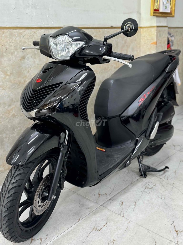 SH 150 khoá ga 2016 rất đẹp đen bóng 43G1-431.48. Mua bán Xe máy tại Quận Sơn Trà Đà Nẵng được đăng bởi Minh Dũng bán trả góp 136 vân đồn  hình 3