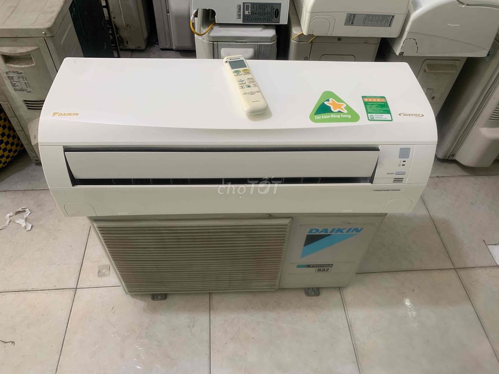 Máy lạnh Daikin 1hp inverter đẹp keng bao lắp đặt