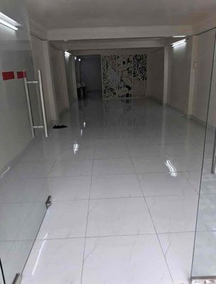 Đường 8m Sát Khu Thạch Lam 4x20m 1 lầu 12tr 4 phòng