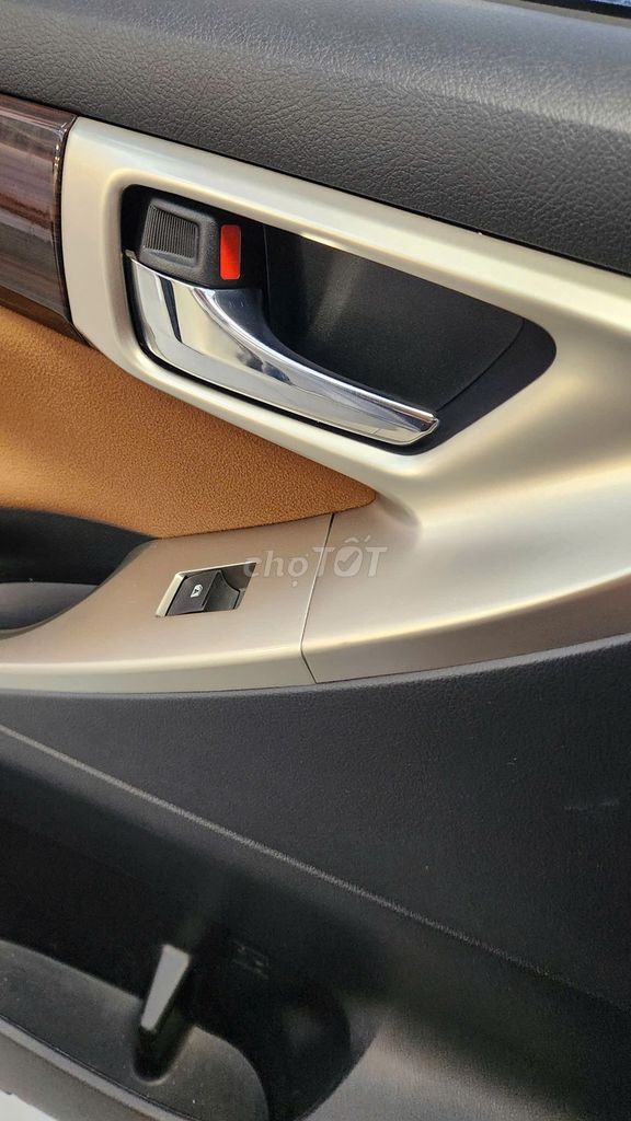 Innova 2.0V sx 2017 mới nhất Việt Nam. Mua bán Ô tô tại Quận 7 Tp Hồ Chí Minh được đăng bởi tuấn anh hình 13