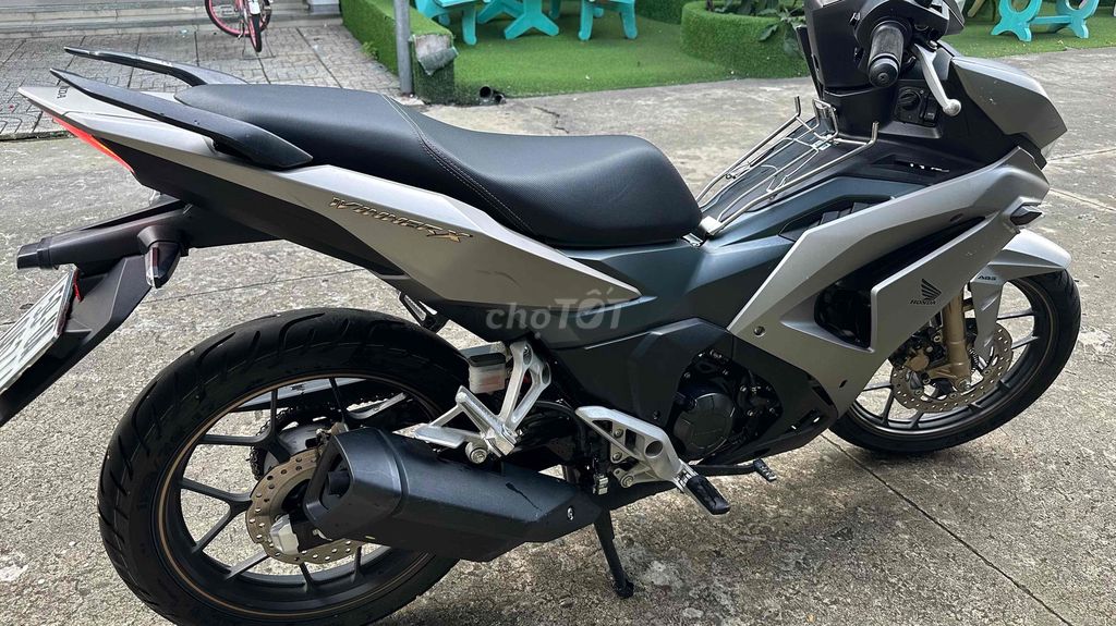 HCM- Cần bán winner x V3. Mua bán Xe máy tại Quận 10 Tp Hồ Chí Minh được đăng bởi Tuấn hình 2
