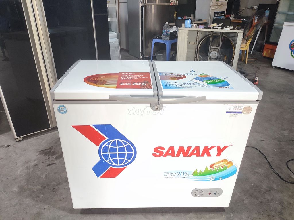 Tủ đông SANAKY 250 lít dàn đồng-rất mới-nguyên zin