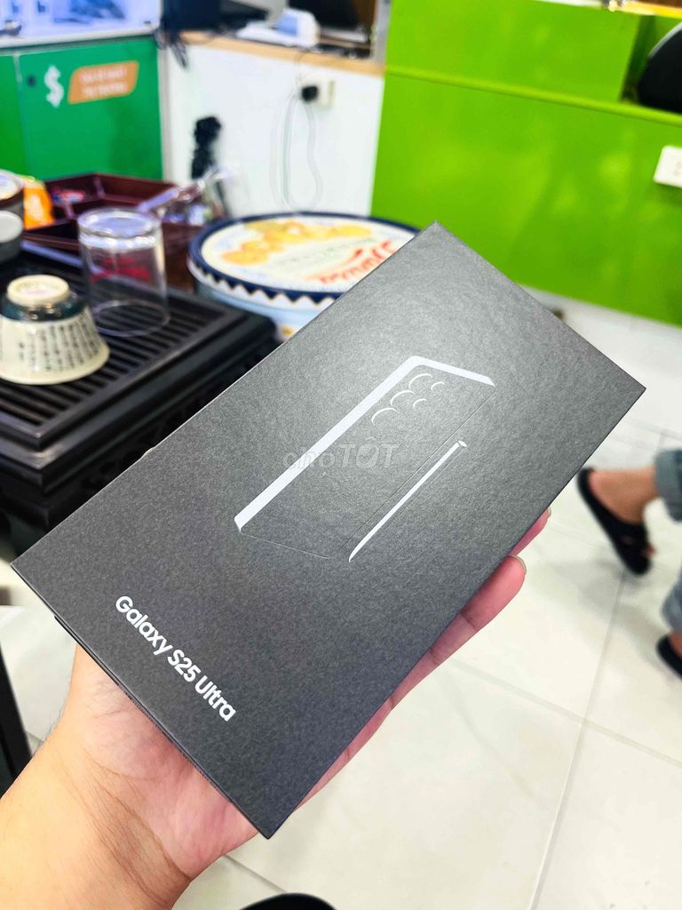 Samsung Galaxy S25 Ultra 256GB Trắng silver. Mua bán Điện thoại tại Quận Ngô Quyền Hải Phòng được đăng bởi lê thanh thuỷ hình 1