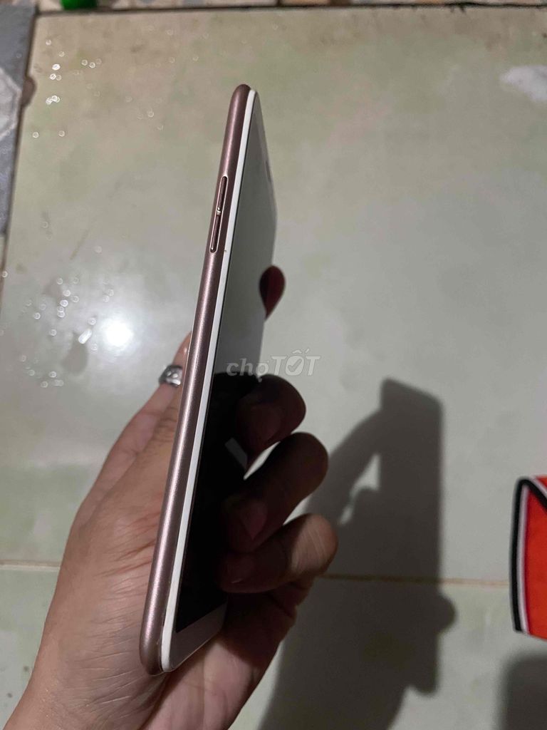 Oppo F5 Vàng hồng đã sử dụng. Mua bán Điện thoại tại Huyện Bình Chánh Tp Hồ Chí Minh được đăng bởi Kit hình 1