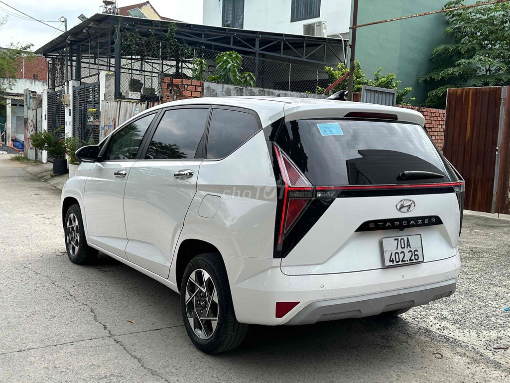 Đi gia đình chọn xe tiết kiệm, màu đẹp dễ nhìn. Mua bán Ô tô tại Thành phố Thủ Đức Tp Hồ Chí Minh được đăng bởi Duy Rờm  hình 6