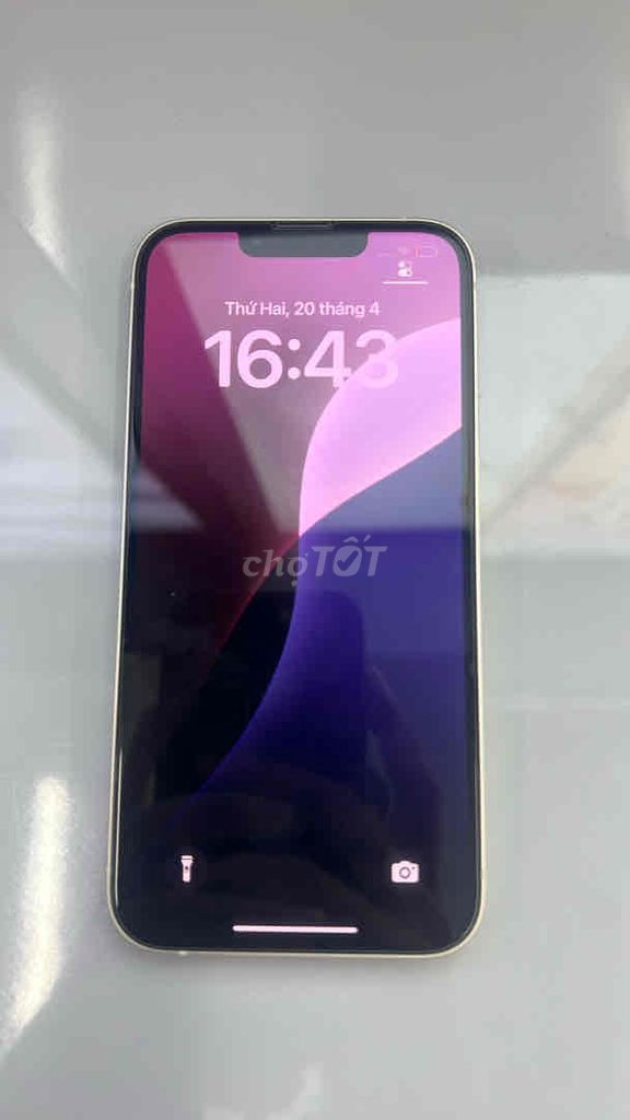Apple iPhone 13 128GB Trắng. Mua bán Điện thoại tại Huyện Cái Bè Tiền Giang được đăng bởi Syain Kan hình 1