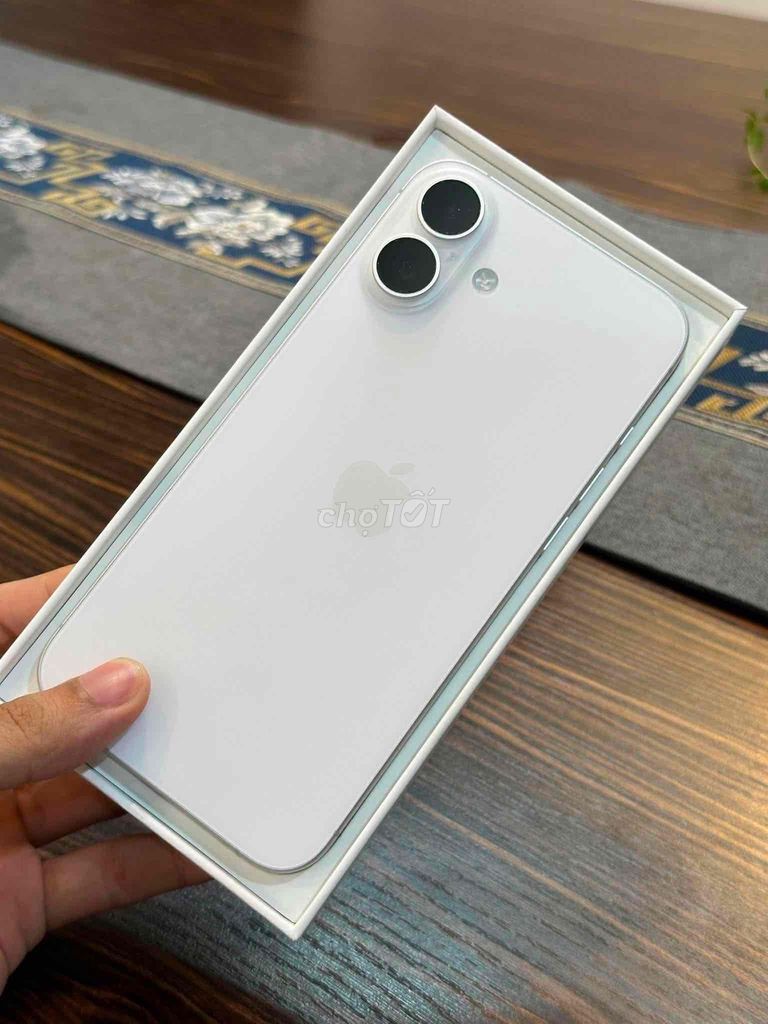 iPhone 16 Plus Trắng Lock đẹp keng pin 90. Mua bán Điện thoại tại Huyện Phù Ninh Phú Thọ được đăng bởi Bùi Trần Quân hình 1