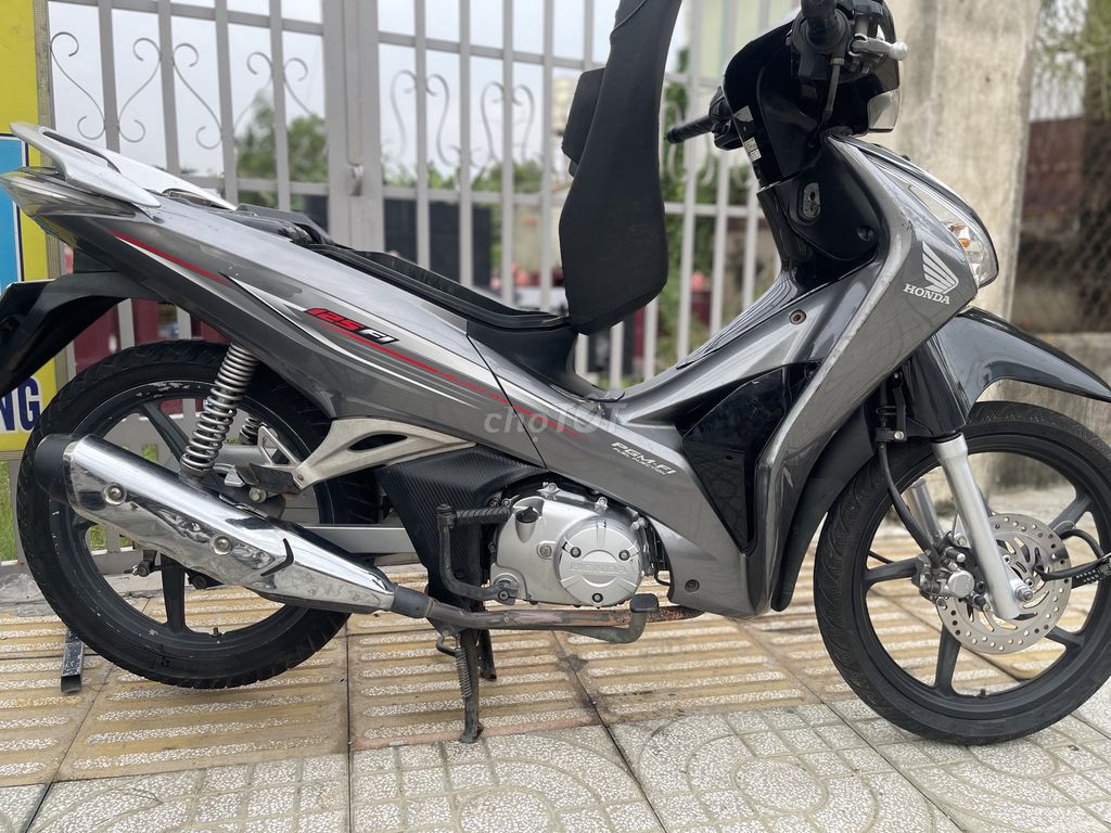 Honda Future 2013 Серый Автомат