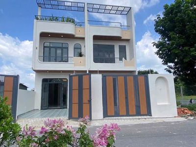 Nhà 3 tấm liền kề Thành Phố Mới Định Hoà, Bình Dương
