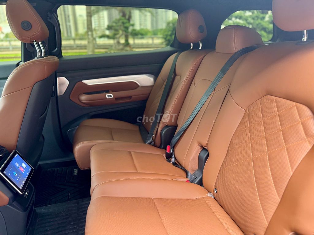 VinFast VF9 Plus 2024 - Màu xám - 8200km - Mua pin. Mua bán Ô tô tại Thành phố Thủ Đức Tp Hồ Chí Minh được đăng bởi OTOCITY hình 11