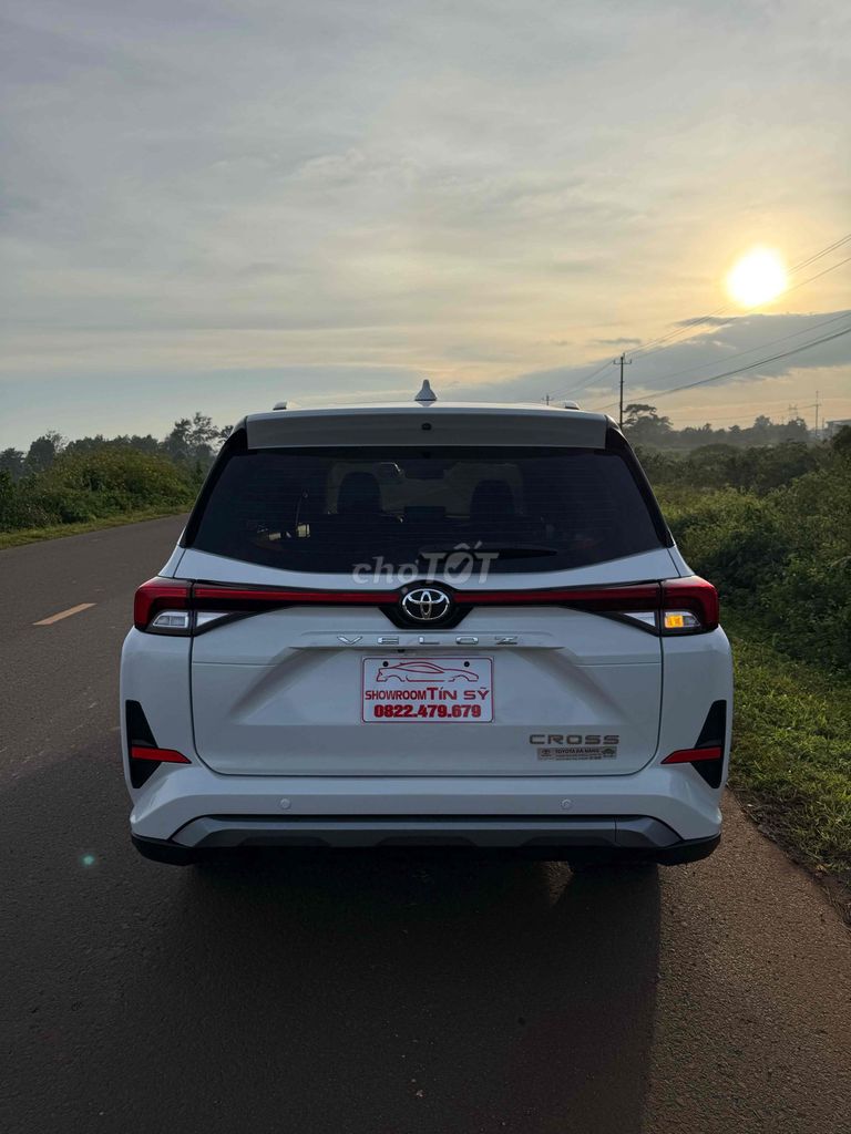 Toyota Veloz Cross 2022 CVT Top - 65000 km. Mua bán Ô tô tại Huyện Krông Búk Đắk Lắk được đăng bởi Tín Nguyễn hình 4