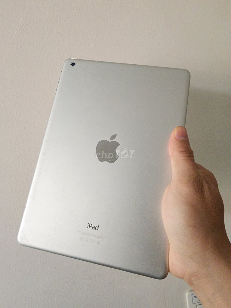 Ipad air 1 k reset dùng, youtube chơi game nhe